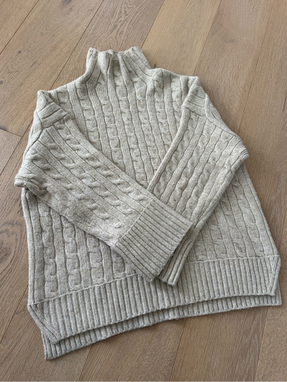 Abercrombie & Fitch Chunky Mock Neck Sweater in Beige Size Large